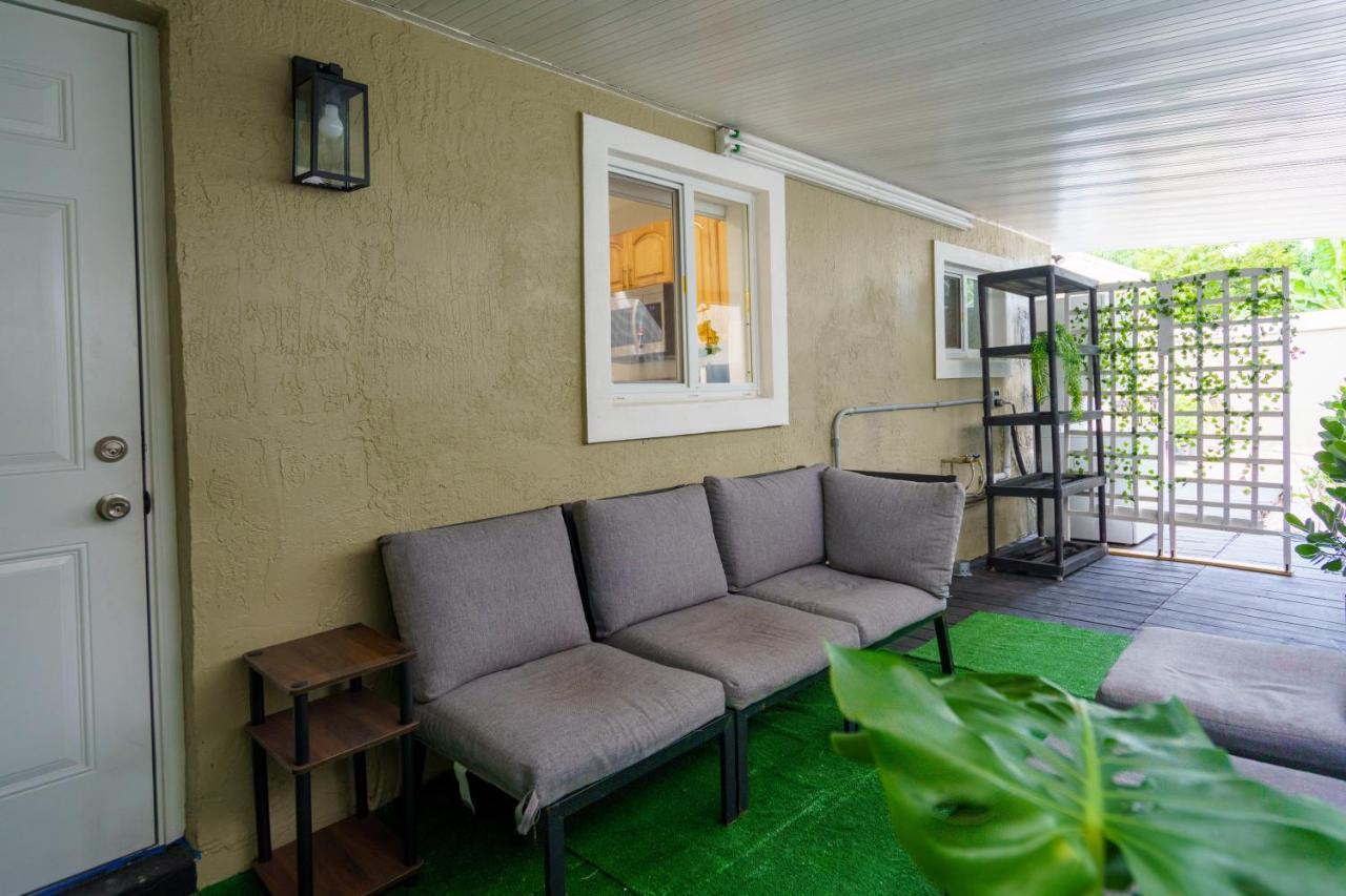 Renovated 2 Bd Home W/ Private Parking, Gallery & W/D Miami Exteriér fotografie